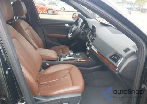 2020 Audi Q5 Premium 45 Tfsi Quattro S Tronic z USA, uszkodzony, nr VIN WA1ANAFY6L2077192